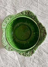 Load image into Gallery viewer, A cabbage ware lidded tureen and plate
