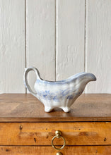 Load image into Gallery viewer, Asiatic Pheasant sauce boat