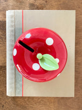 Load image into Gallery viewer, Big apple vintage money box
