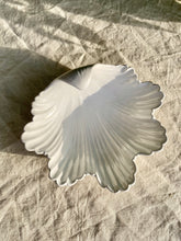 Load image into Gallery viewer, White Italian clam shell dish
