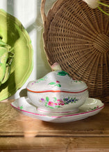 Load image into Gallery viewer, A Luneville French faience tureen