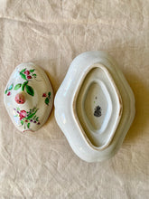 Load image into Gallery viewer, A Luneville French faience tureen