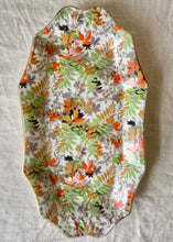 Load image into Gallery viewer, Tropical, spicy chintz dish by J Kent Ltd