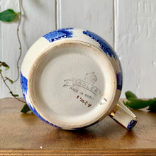 Load image into Gallery viewer, A Sadler willow pattern cream jug