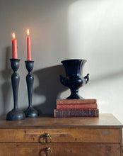 Load image into Gallery viewer, Classical black urn style vase