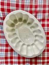 Load image into Gallery viewer, Rare antique Victorian Copeland pineapple shaped jelly mould