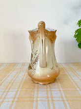 Load image into Gallery viewer, Blush and gilt jug with stag illustration