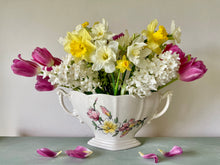 Load image into Gallery viewer, Royal Winton Magnolia mantle vase with original china frog