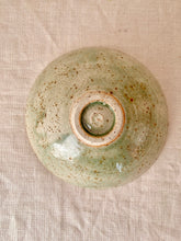 Load image into Gallery viewer, A near pair of studio pottery dishes
