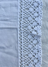 Load image into Gallery viewer, A embroidered Willow Pattern tablecloth
