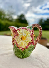 Load image into Gallery viewer, Large Italian majolica daisy jug
