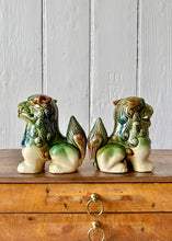 Load image into Gallery viewer, A pair of decorative Chinese foo (fu) dogs
