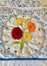 Load image into Gallery viewer, Blue and white padded tea cosy

