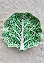 Load image into Gallery viewer, Bordallo Pinheiro round cabbage ware dish
