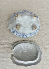 Load image into Gallery viewer, Wedgwood Asiatic Pheasant sauce tureen
