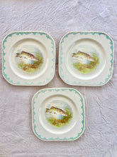 Load image into Gallery viewer, Woods Ivory Ware fish platter and set of six plates
