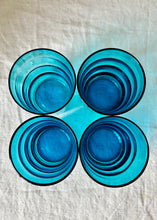Load image into Gallery viewer, Turquoise Art Deco jug and set of four vintage glass beakers
