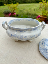 Load image into Gallery viewer, Wedgwood Asiatic Pheasant sauce tureen

