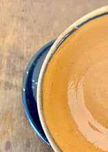 Load image into Gallery viewer, Earthenware small plate and cloche with rabbit
