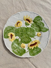 Load image into Gallery viewer, Large hand painted waterlily leafy platter by Bordallo Pinheiro
