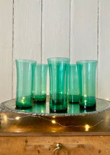 Load image into Gallery viewer, A set of Bristol Green beakers

