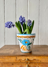 Load image into Gallery viewer, Hand painted flower pot
