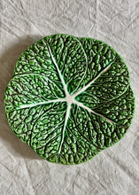 Load image into Gallery viewer, A cabbage ware lidded tureen and plate
