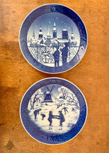 Load image into Gallery viewer, A pair of Royal Copenhagen collectible plates
