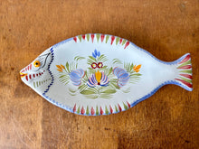Load image into Gallery viewer, Quimper French hand painted fish dish

