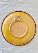 Load image into Gallery viewer, Floral slipware wall plate
