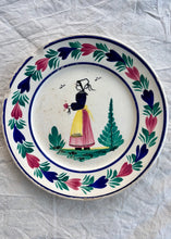 Load image into Gallery viewer, Quimper plate
