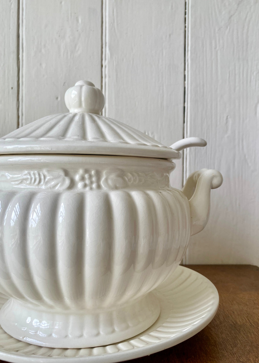 Large French-style soupier with fluted design, complete with lid, ladle and plate