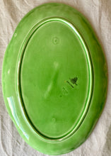 Load image into Gallery viewer, Wedgwood primrose part dressing table set - hand painted
