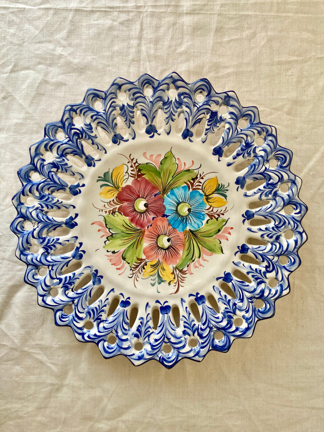 Large Spanish sharing platter or wall plate