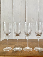 Load image into Gallery viewer, Set of four mini flutes
