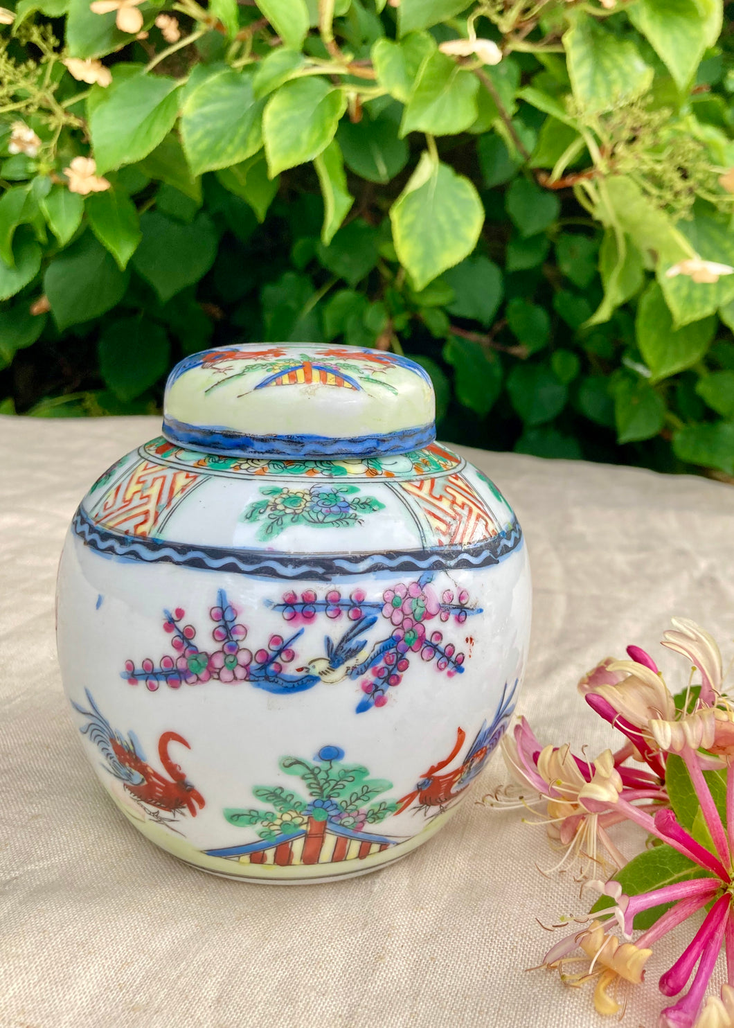 Decorative porcelain ginger jar