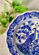 Load image into Gallery viewer, Small Delft hand painted dish
