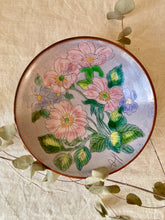 Load image into Gallery viewer, A pastel floral by Chelsea Pottery
