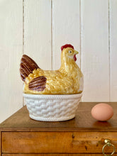 Load image into Gallery viewer, Portuguese chicken egg tidy
