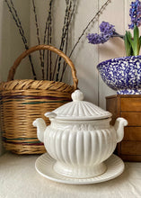 Load image into Gallery viewer, A large rustic woven basket
