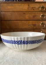 Load image into Gallery viewer, Wedgwood Galatta white bowl
