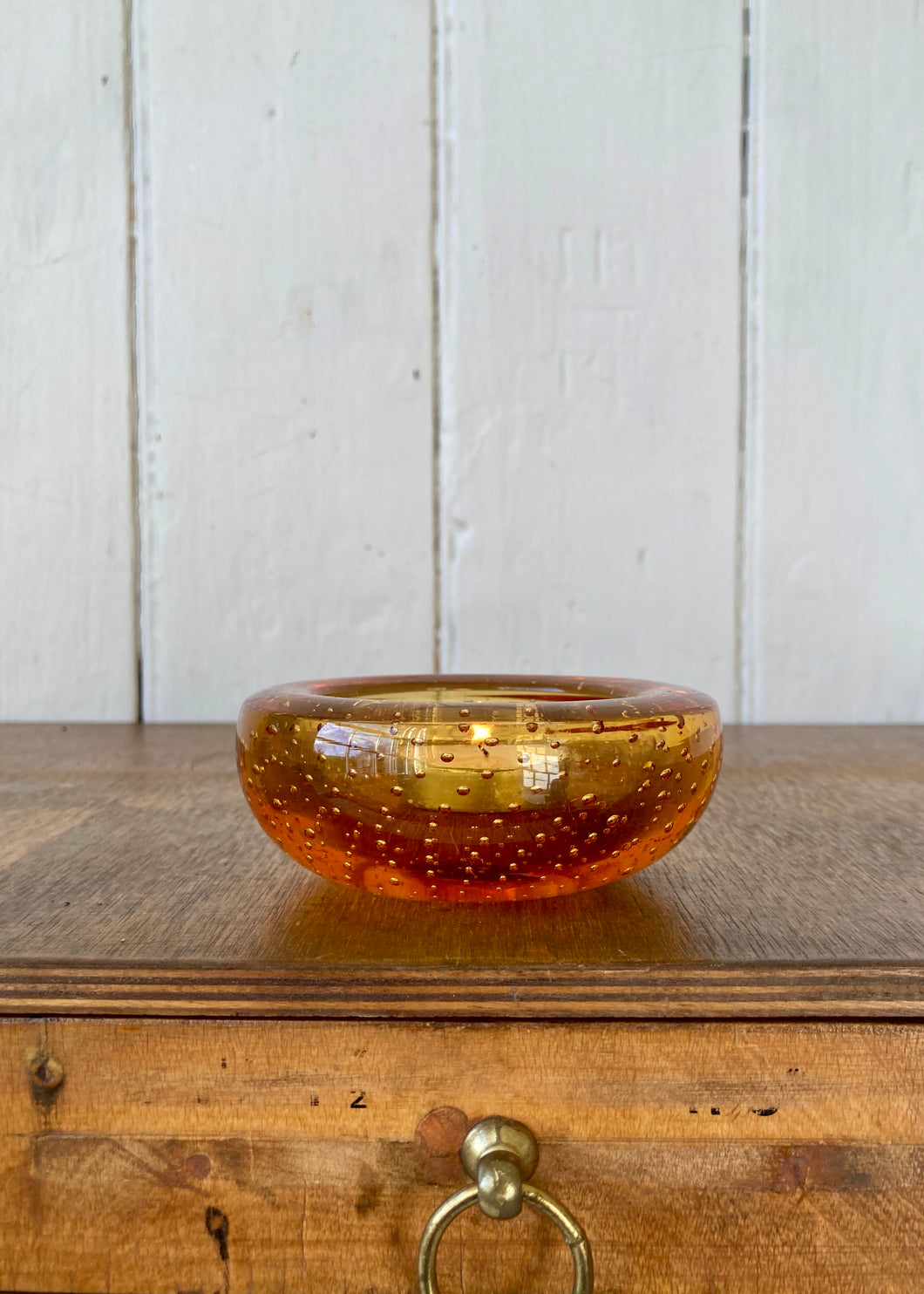 Amber bubble glass dish