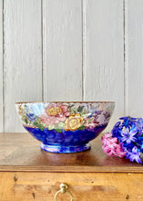 Load image into Gallery viewer, Peony Rose lustre Maling bowl
