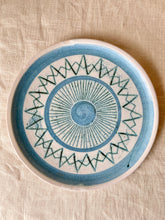 Load image into Gallery viewer, Studio pottery hand decorated plate by Overstone Pottery, Sarisbury
