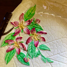 Load image into Gallery viewer, Pale yellow Carlton Ware dish with clematis
