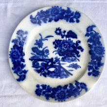 Load image into Gallery viewer, Antique blue and white blue flow floral plate

