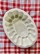 Load image into Gallery viewer, Rare antique Victorian Copeland pineapple shaped jelly mould
