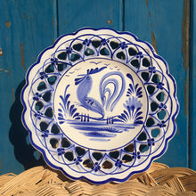 Load image into Gallery viewer, Super Art-Faience hand painted decorative cockerel plate from Mallorca
