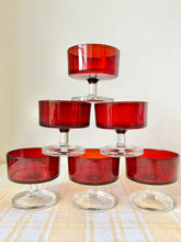 Load image into Gallery viewer, A set of 6 French bistro wine glasses in red
