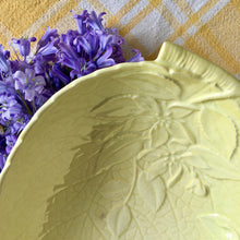 Load image into Gallery viewer, Pale yellow Carlton Ware leaf dish
